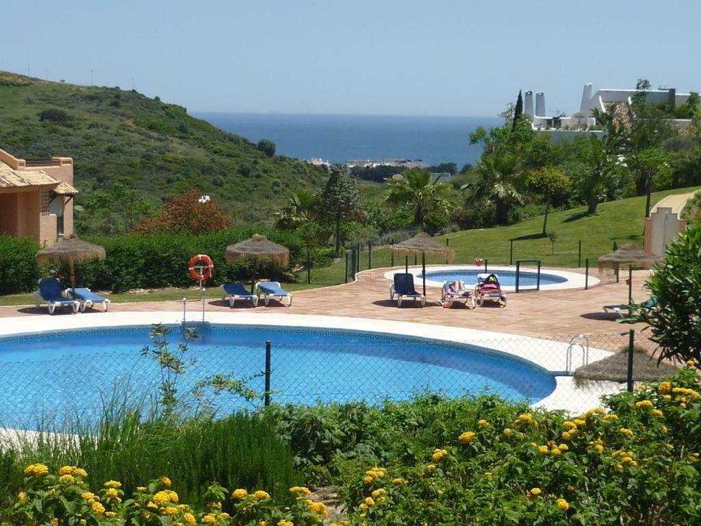 Casares Appart 2 Ch Dans Parc Tropical Avec Vue Sur Mer, Montagne Et Piscine Apartamento Exterior foto